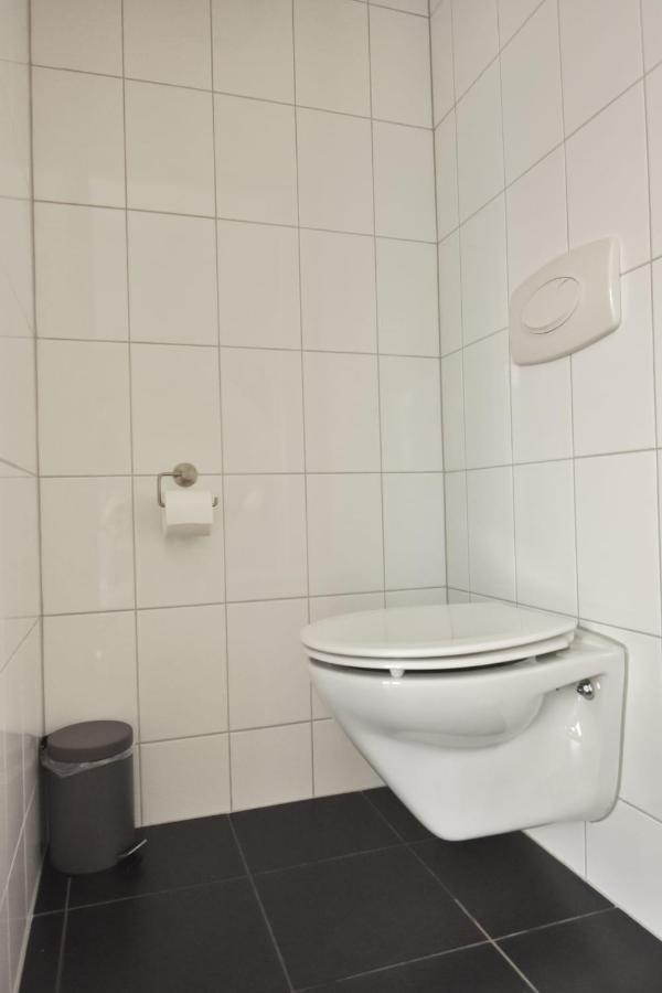 'T Zeeuwse Achteruusje Villa Sint Annaland Bagian luar foto