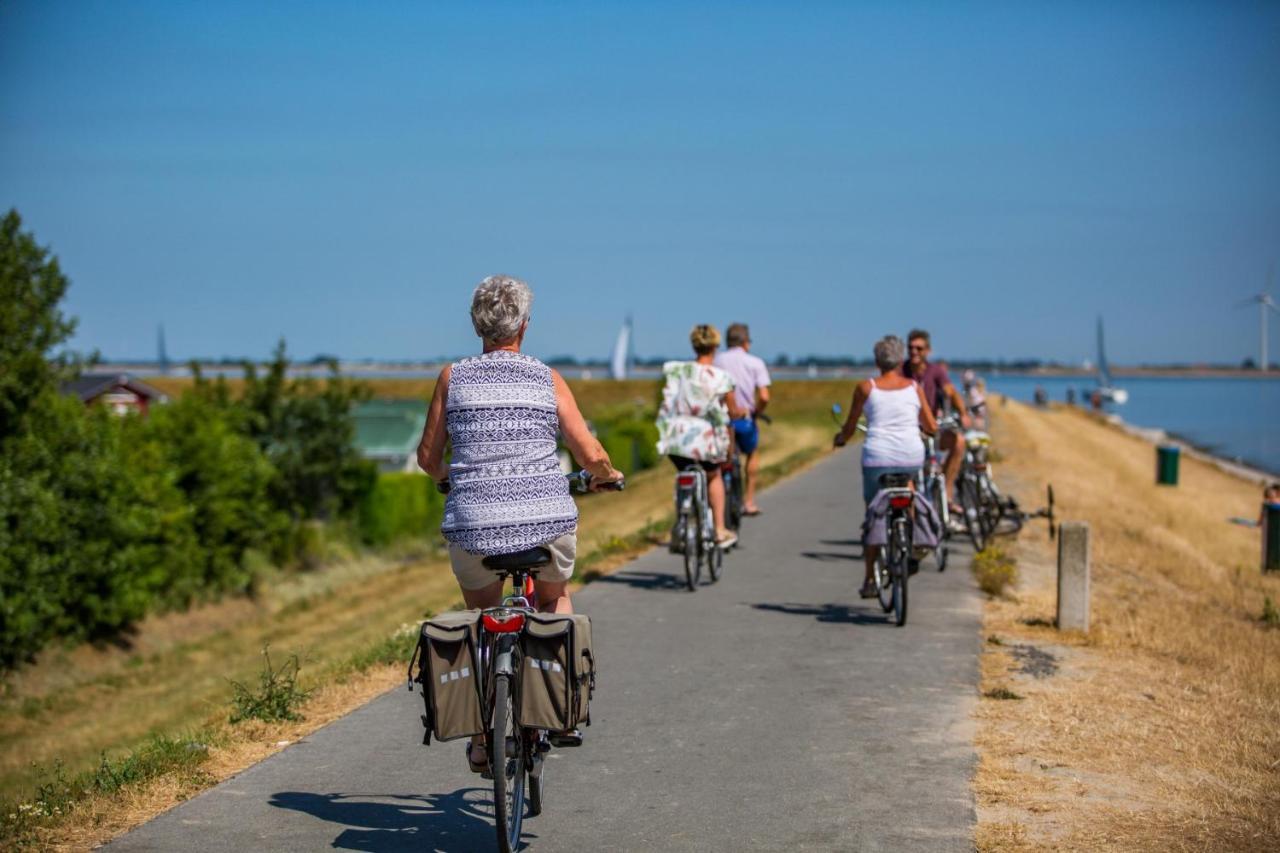 'T Zeeuwse Achteruusje Villa Sint Annaland Bagian luar foto